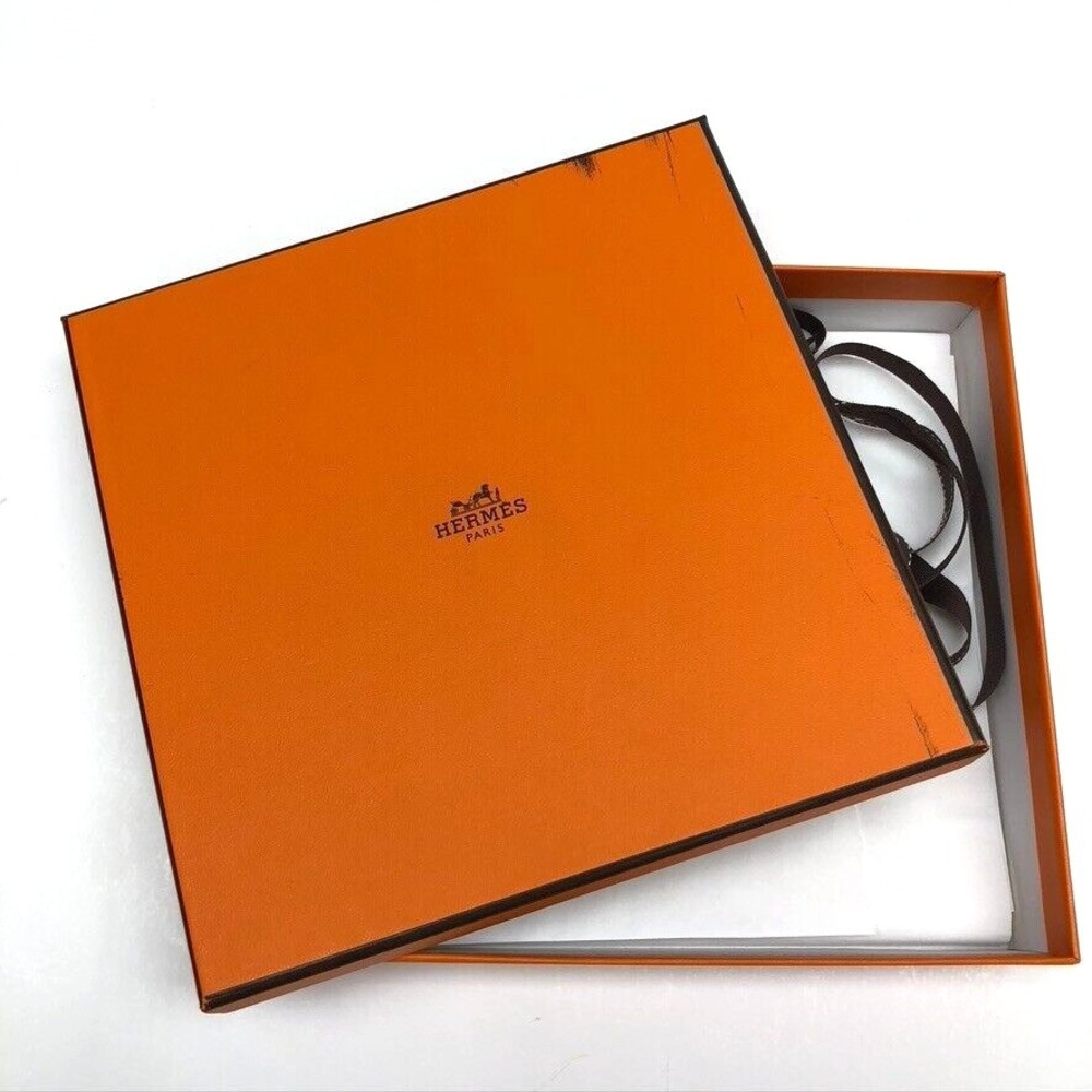 Authentic‎ Hermes Square Orange Storage Gift Box Empty 7.75x7.75x1.75 Small